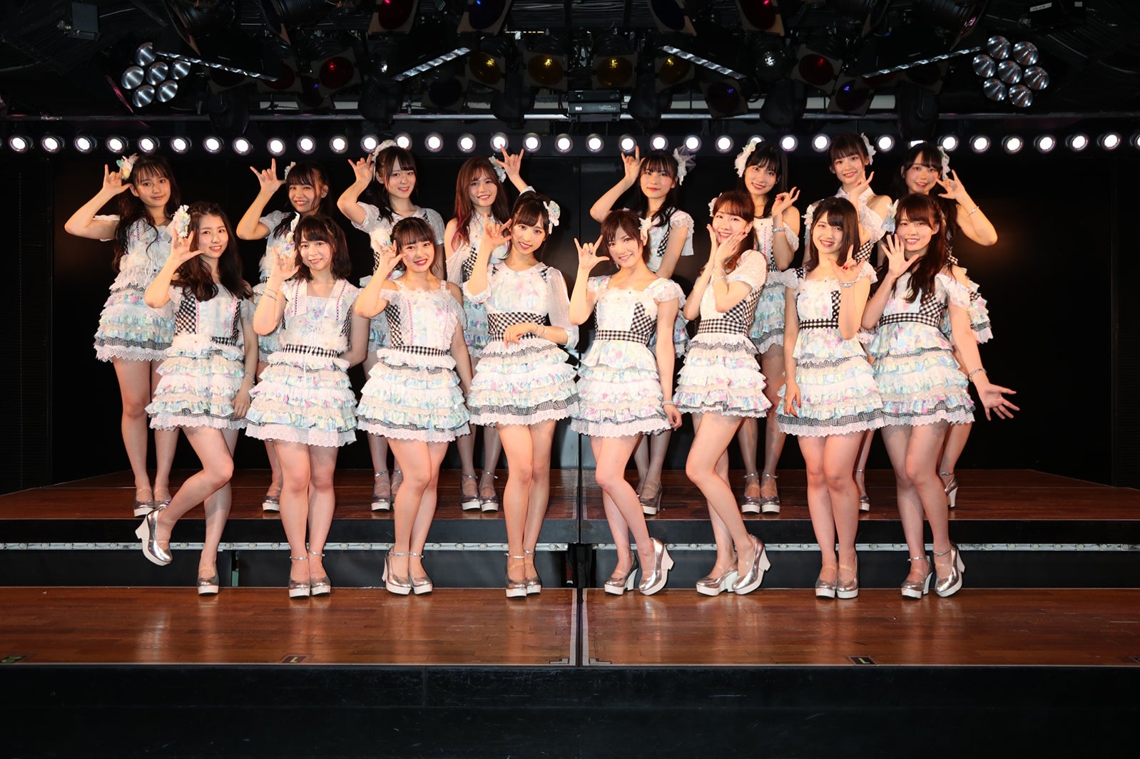 「僕の夏が始まる」公演（C）AKS