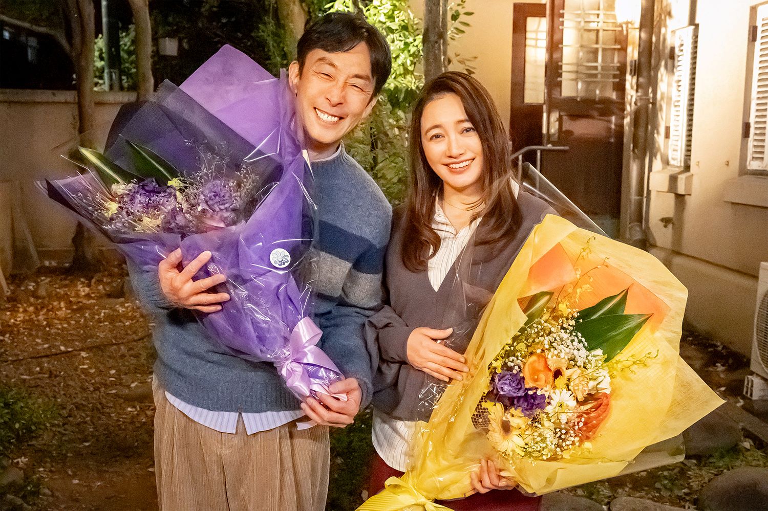 北村有起哉、仲間由紀（C）フジテレビ