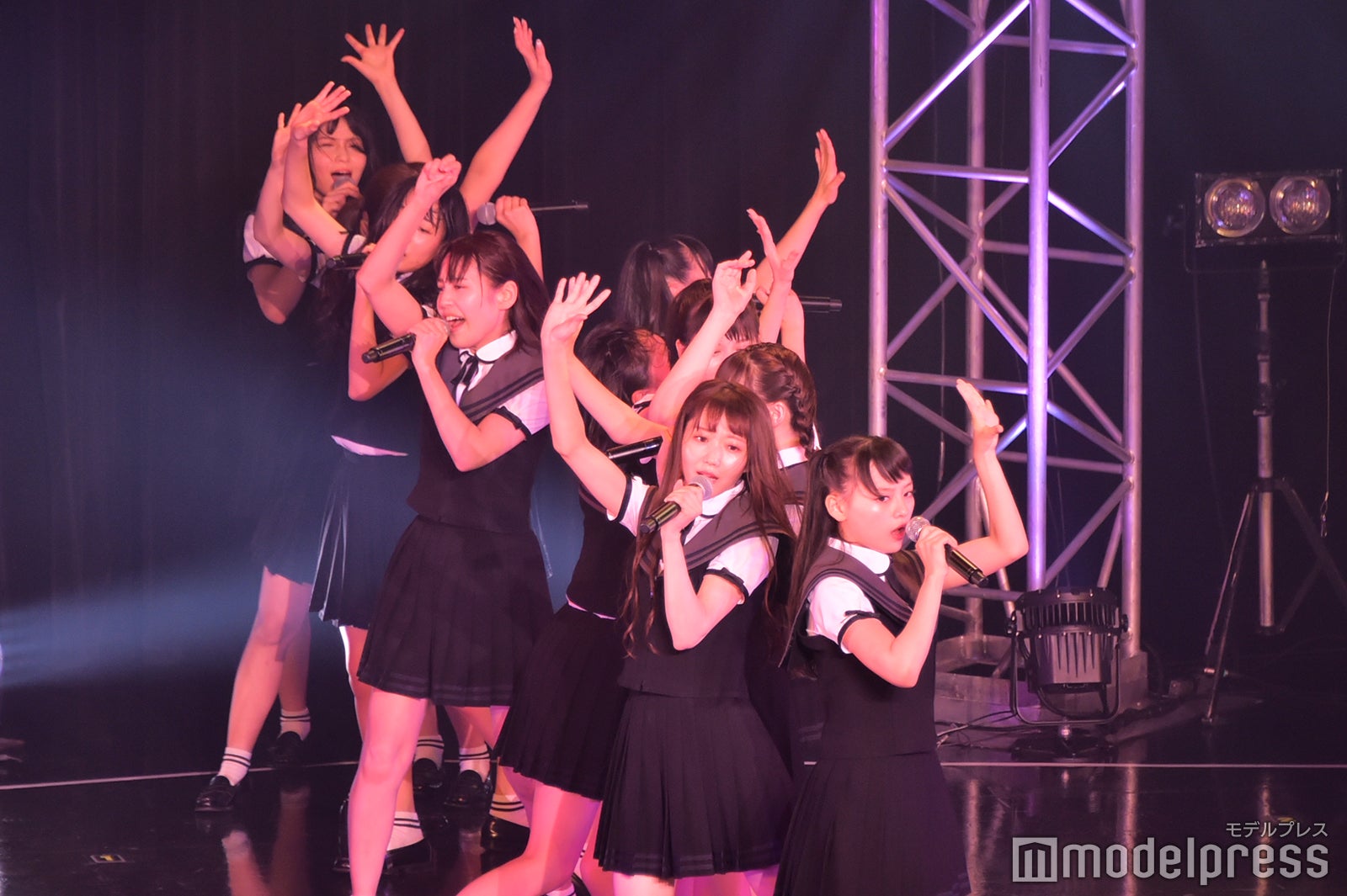 ／＝LOVE （C）モデルプレス