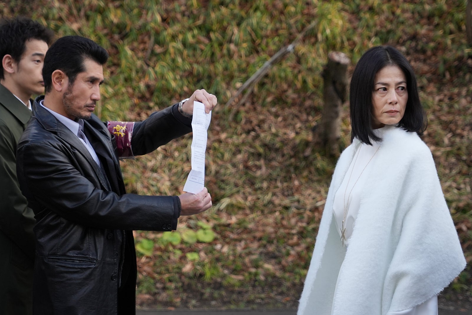 （左から）吉田健悟、渋川清彦、相築あきこ／「真犯人フラグ 真相編」第14話より（C）日本テレビ