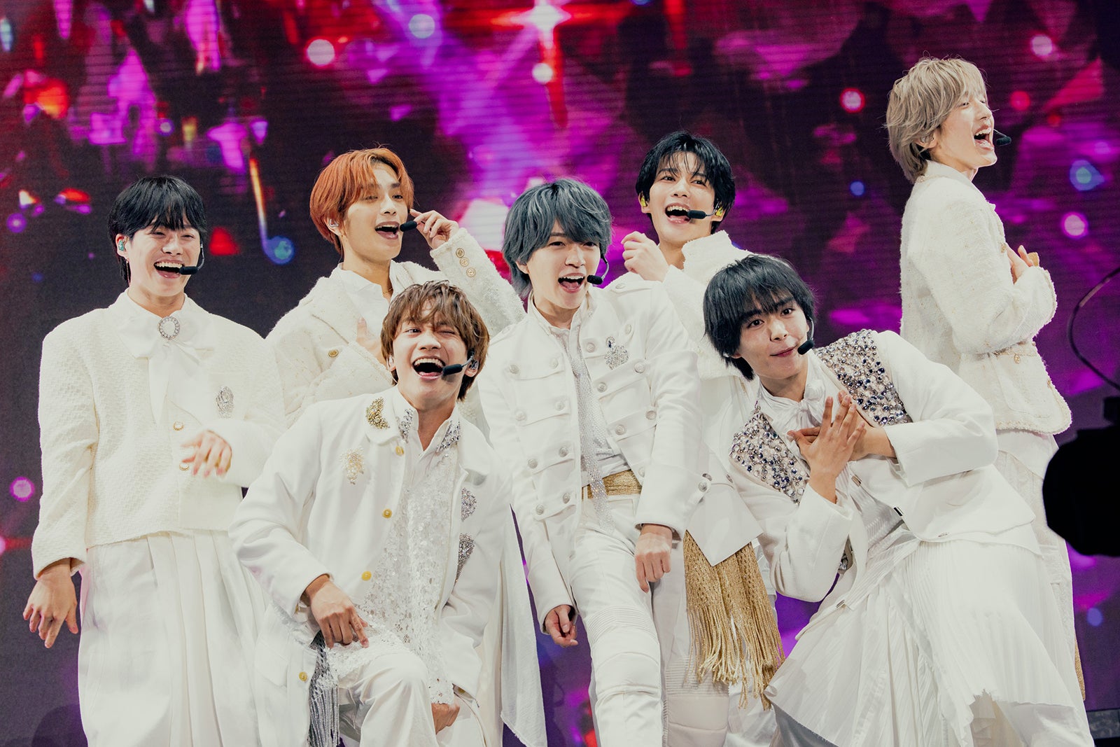 なにわ男子、“YouTubeによる祭典”でトリ飾る 西畑大吾はグレー・大橋和也は黒髪短髪…イメチェン姿に反響相次ぐ 【YTFF2025】