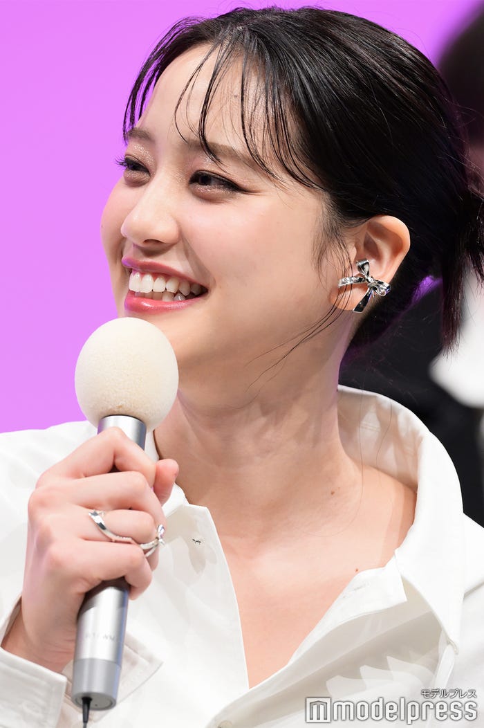 山崎紘菜(C)モデルプレス