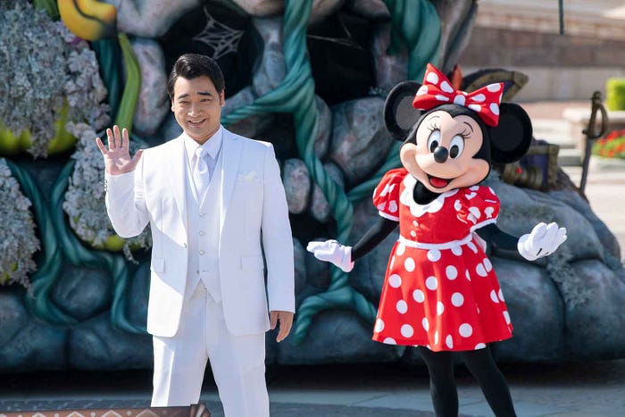 斉藤慎二、ミニーマウス(C)2021 Disney Enterprises, Inc. All Rights Reserved.