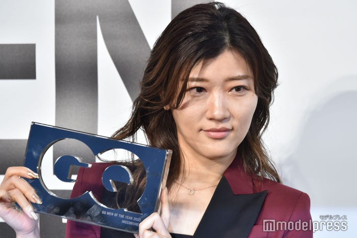 ヒコロヒー(C)モデルプレス