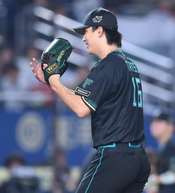 日本ハムが連敗ストップ 達が8回1失点で今季初勝利