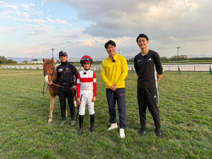 ツクモビジン号、川田将雅騎手、川田純煌君、小池祐貴選手、鵜澤飛羽選手「菊池風磨のスポーツキングダム2025」(C)カンテレ・フジテレビ