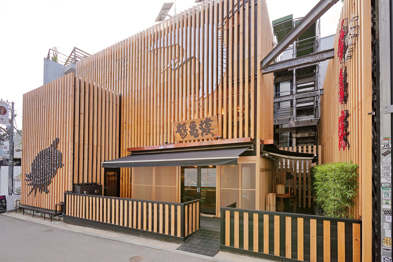 鶴亀樓／画像提供：際コーポレーション