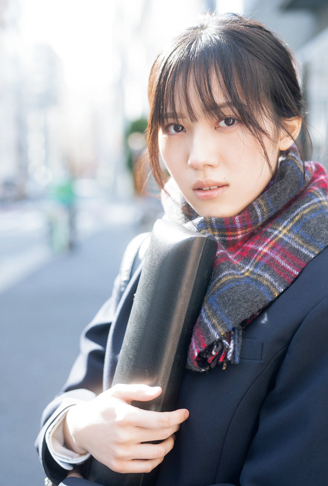 森本茉莉／「B.L.T.graduation2022高校卒業」ローソンエンタテインメント購入特典ポストカード （画像提供：東京ニュース通信社）