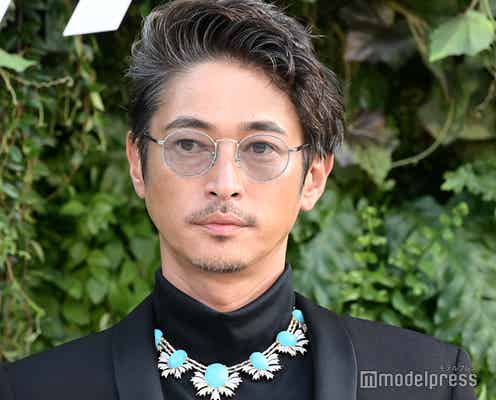 PINKY、夫・窪塚洋介の誕生日祝福 密着2ショットに反響「憧れ」「夫婦揃ってスタイル抜群」
