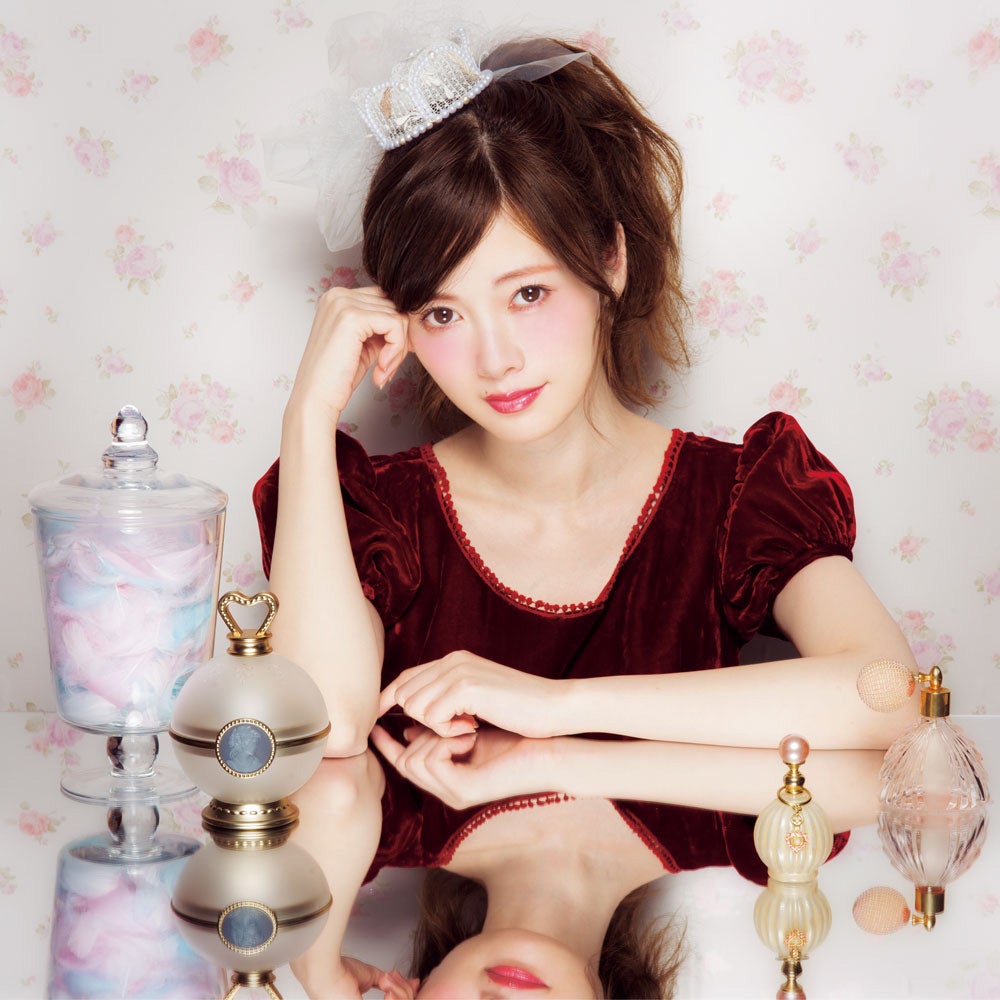 白石麻衣（画像提供：徳間書店）