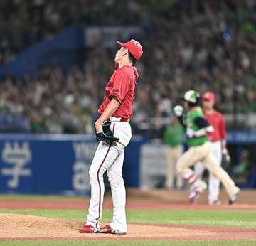 広島リリーフ陣が痛恨の失点で試合は振り出しに ハーンと遠藤が1失点 先発・アドゥワの2年ぶり勝利はお預け