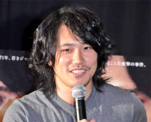 松山ケンイチ、「なんとかしなきゃ」の想いで被災地へ 妻夫木聡と濃密トーク展開