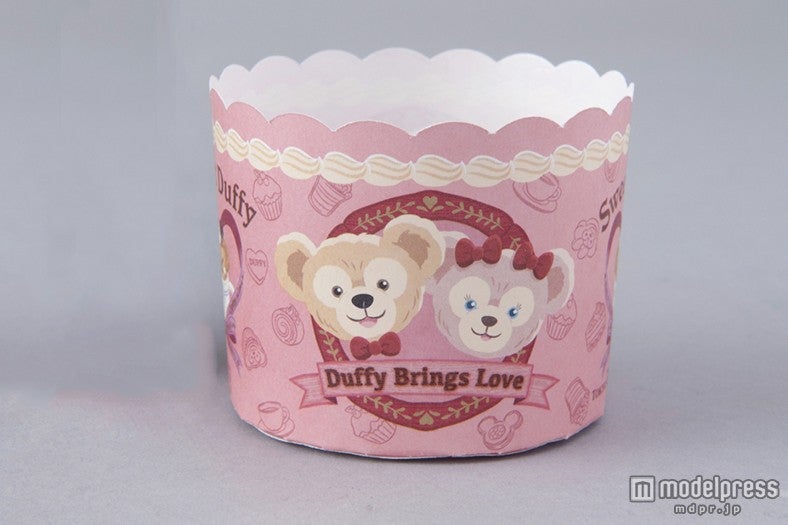 ケーキカップ￥900（C）Disney