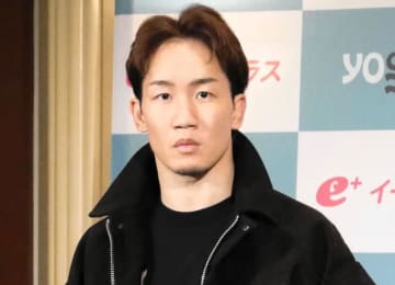 朝倉未来「ど派手にKOして2025年を締めくくる」無敗王者シェイドゥラエフに宣戦布告 16秒間のにらみ合いで両者視線そらさず【大みそかRIZIN】