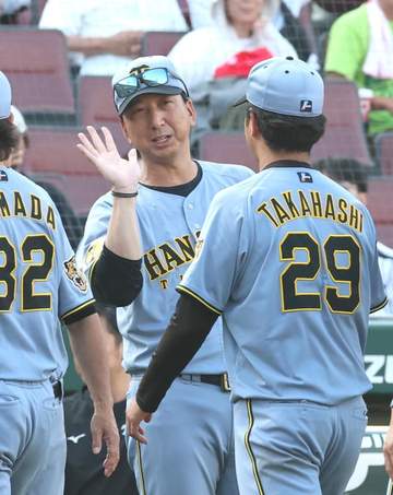 阪神・藤川監督「高橋の勝負の運が向いてくれた。タイガースとしてはすごくうれしいこと」 左腕の開幕10連勝喜ぶ