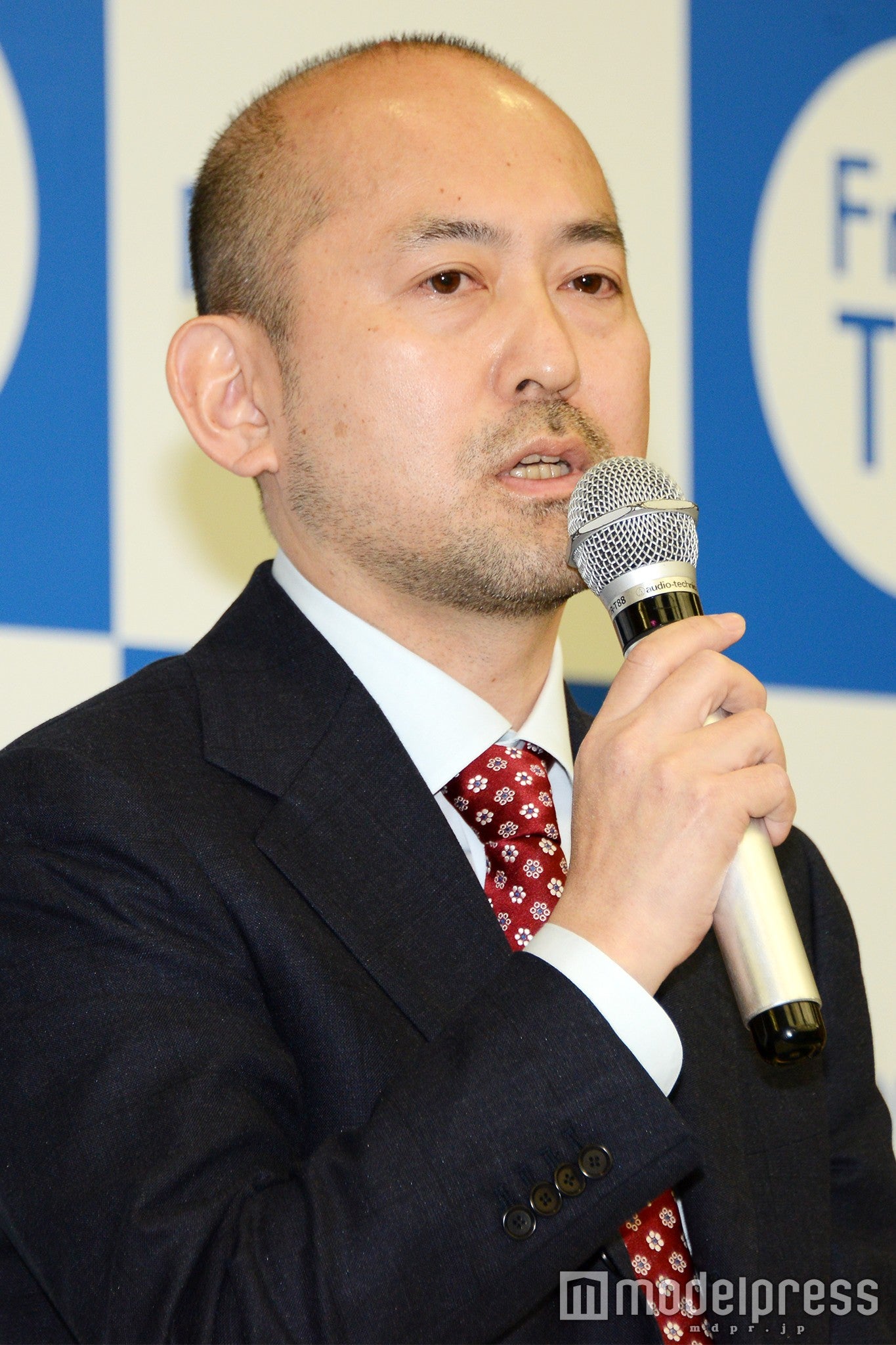 伊佐野英樹氏