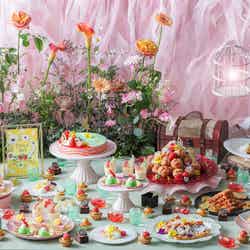 ストロベリーネバーランド 恋するティンカーベル スイーツブッフェ/画像提供:ベストブライダル