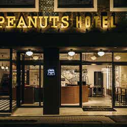 PEANUTS HOTEL(C)2025 Peanuts Worldwide LLC