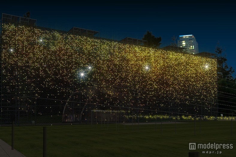 “ひかり花火”ナイアガライメージ／スケールのあるナイアガラフォール／画像提供：東京ミッドタウン