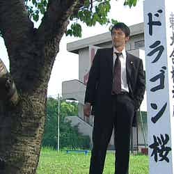 阿部寛『ドラゴン桜』（2005年）より（C）TBS