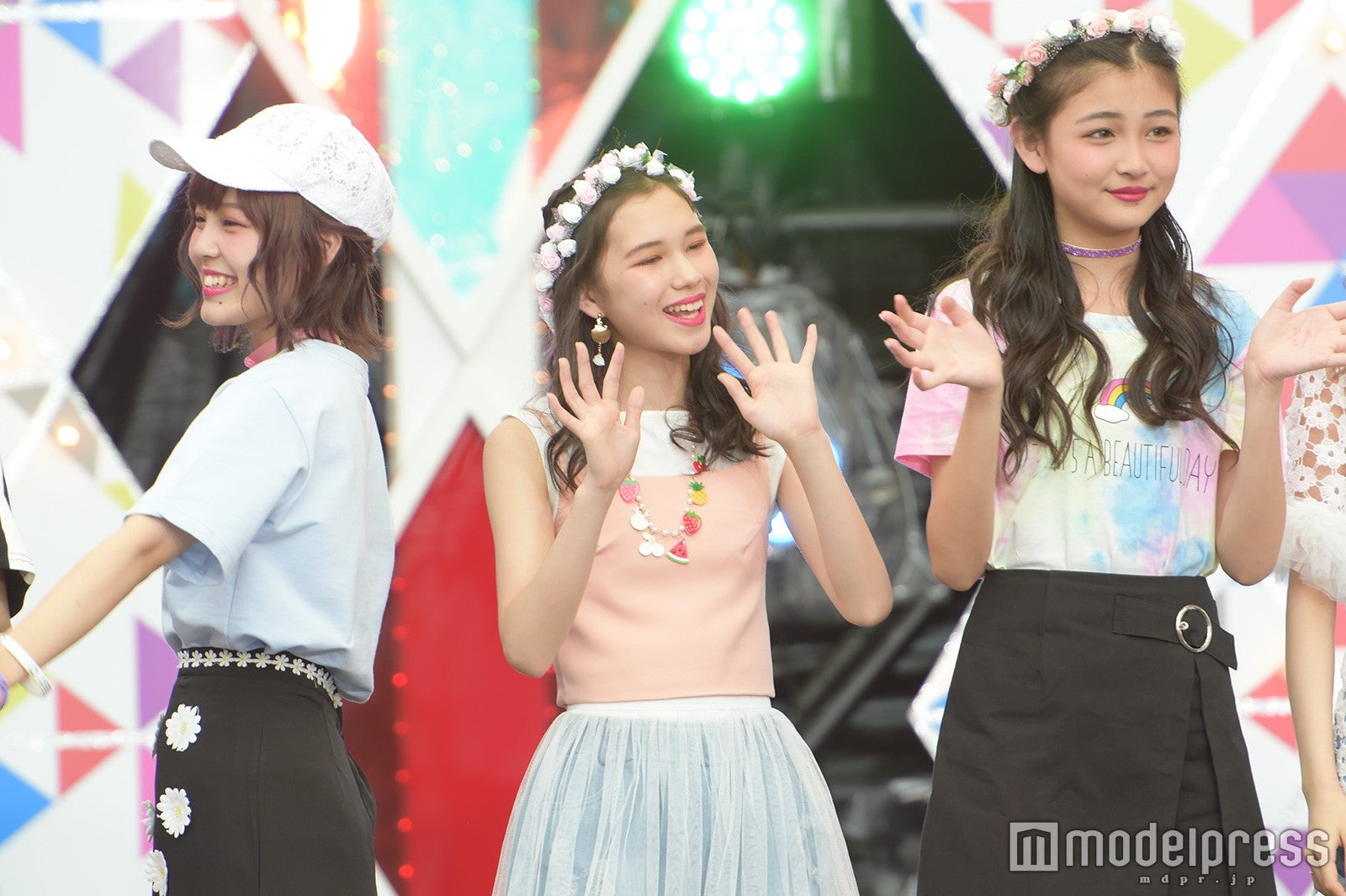 （C）モデルプレス