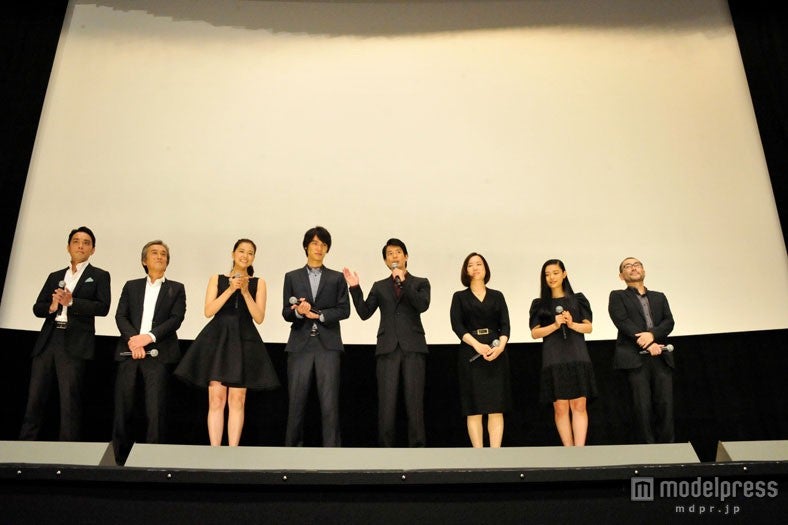 映画「イン・ザ・ヒーロー」の初日舞台挨拶の様子／日向丈、寺島進、黒谷友香、福士蒼汰、唐沢寿明、和久井映見、杉咲花、武正晴監督