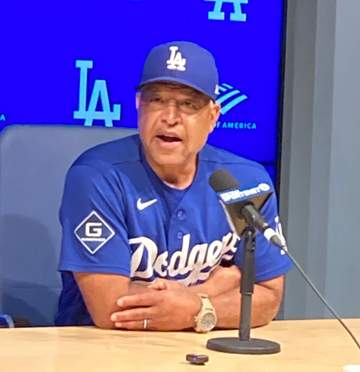大谷翔平の負傷者リスト入りは否定 ロバーツ監督「今は考えていない」 新たに首の異常も明かす 5日以降の出場は「日々の状態を見て判断」