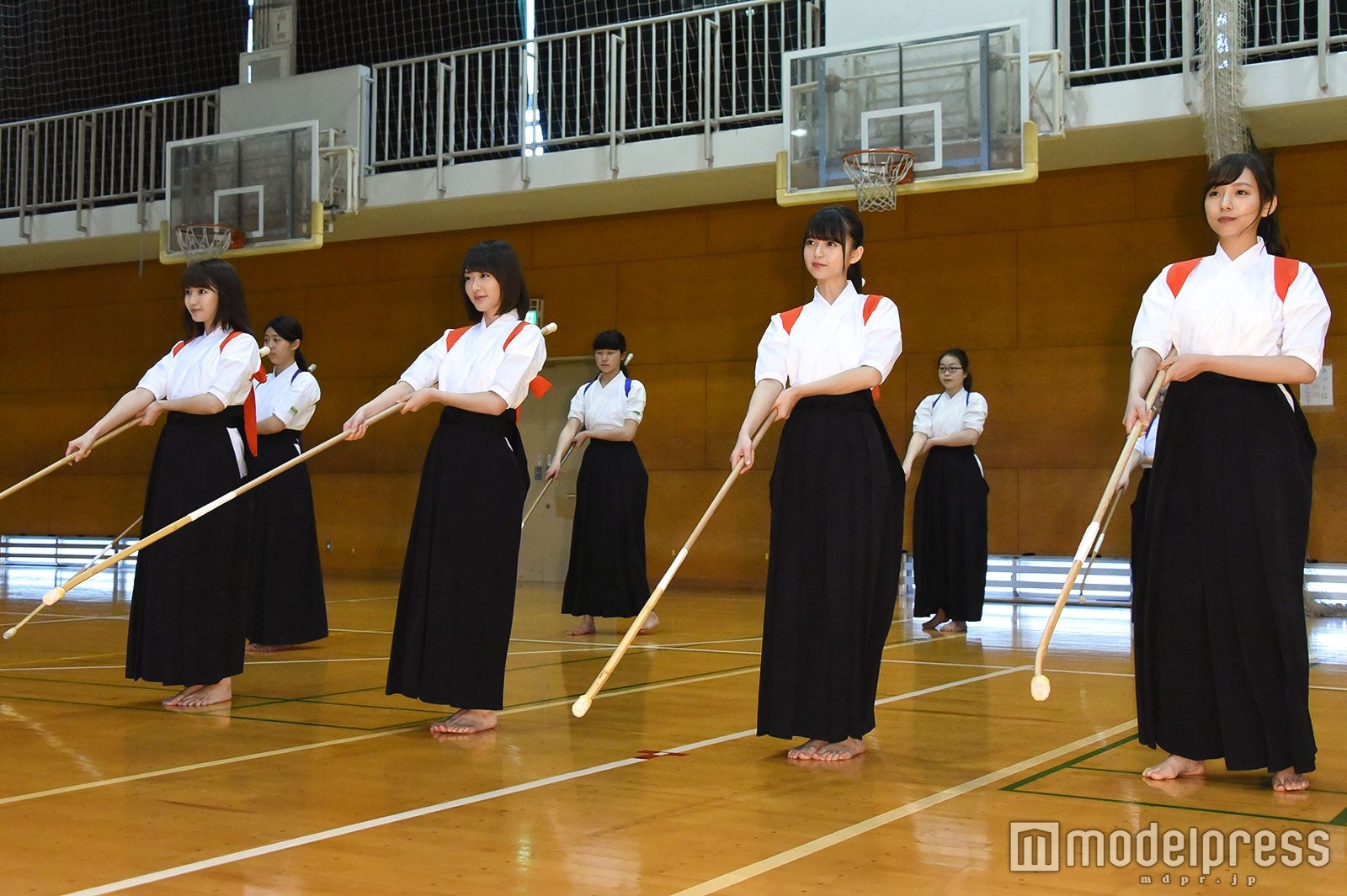 （左から）井上小百合、生駒里奈、齋藤飛鳥、新内眞衣（C）モデルプレス