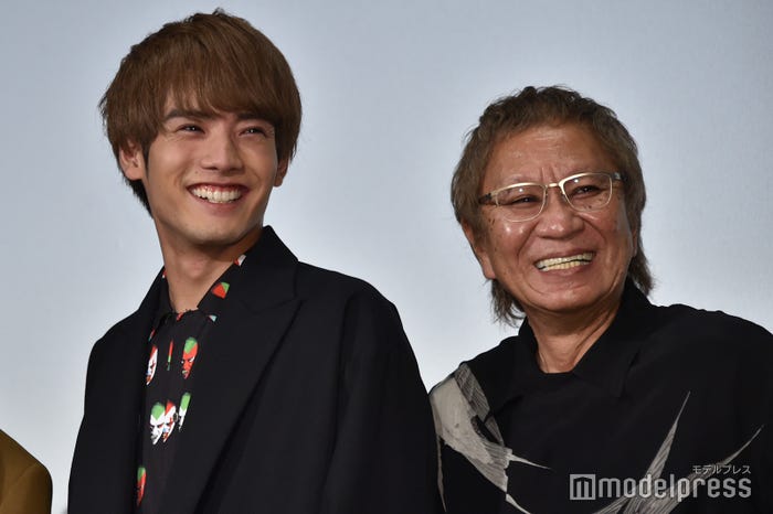 赤楚衛二、三池崇史監督(C)モデルプレス