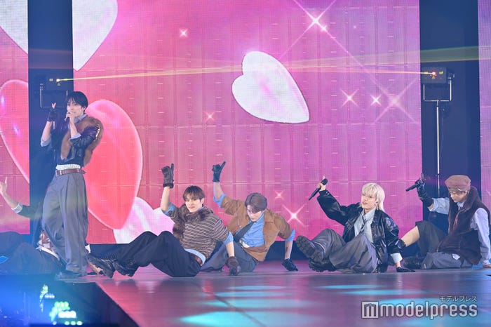 DXTEEN(C)モデルプレス