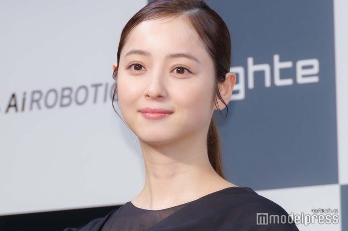 佐々木希(C)モデルプレス