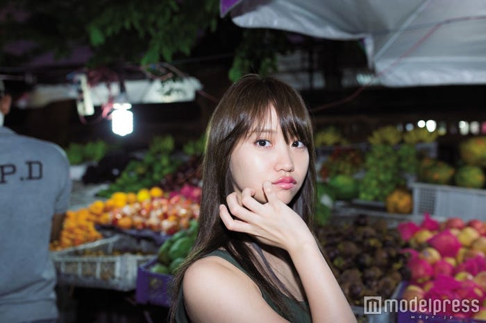 「永尾まりやファースト写真集(仮称)」より(画像提供:徳間書店)