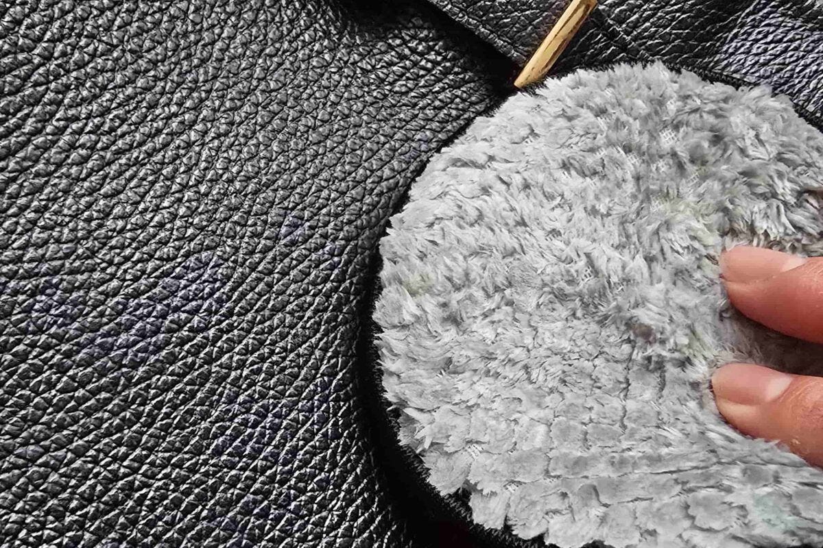 パフ・バッグ拭く