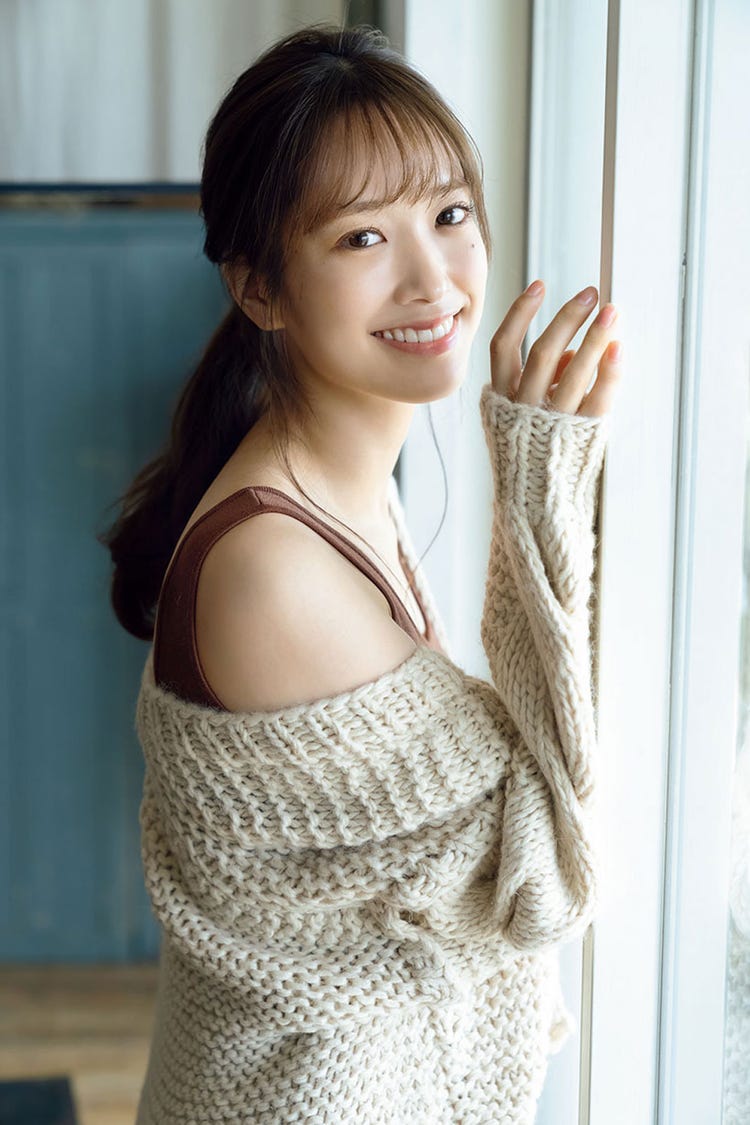 日向坂46佐々木久美 肩出しショット披露 オトナ女子のリラックスタイムを表現 モデルプレス 日向坂46佐々木久美 肩出しショット披露 オトナ女子のリラックスタイムを表現 モデルプレス