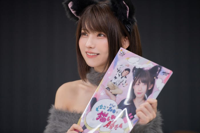 えなこ(C)テレビ大阪