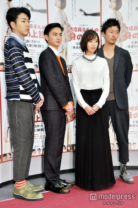 （左から）柄本佑、高良健吾、戸田恵梨香、新井浩文