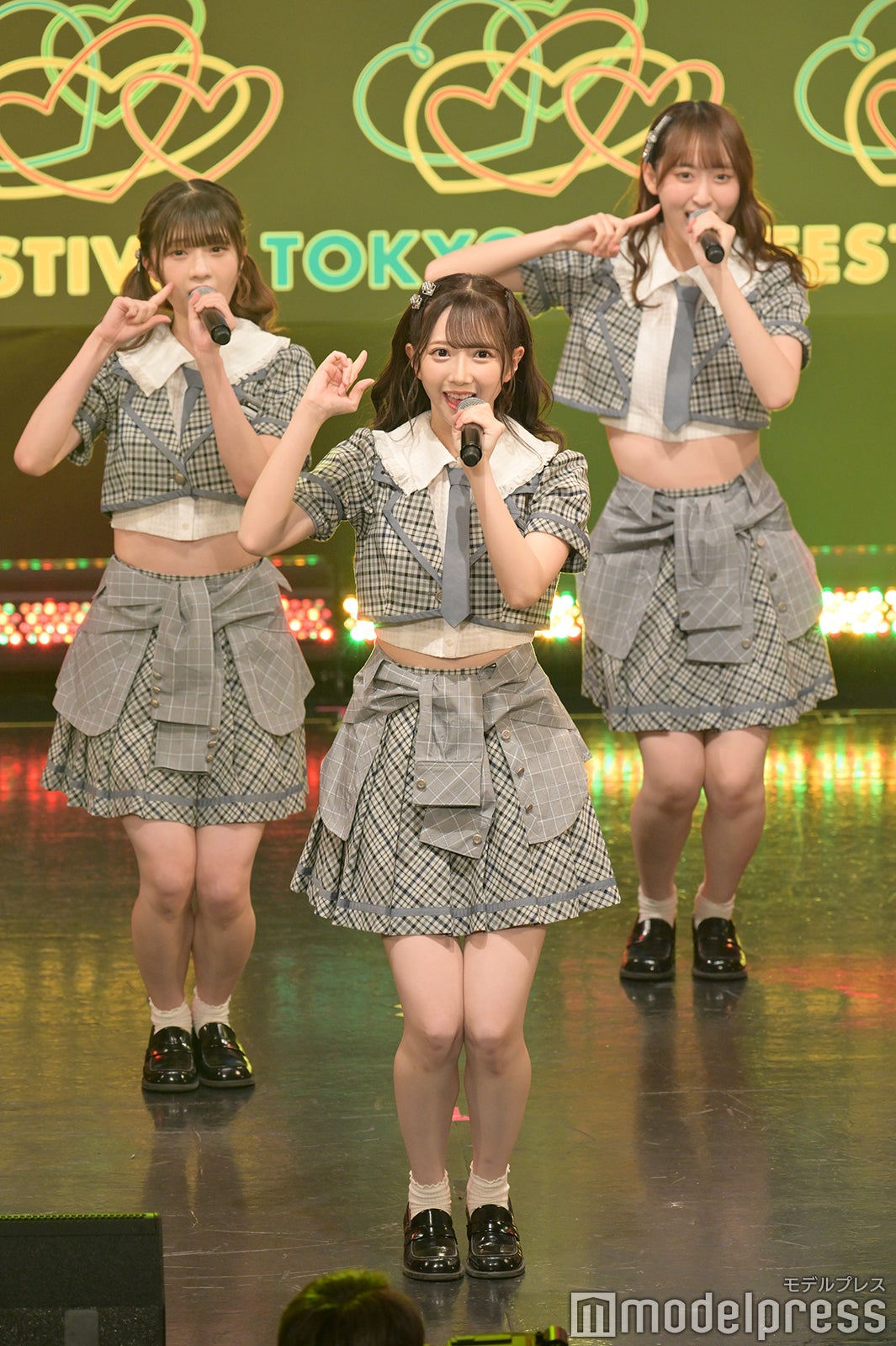 ≠ME （C）モデルプレス