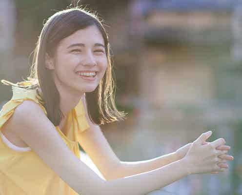 “奇跡の16歳”アリアナさくら、スリム美脚を披露 「原石美女図鑑」に初登場