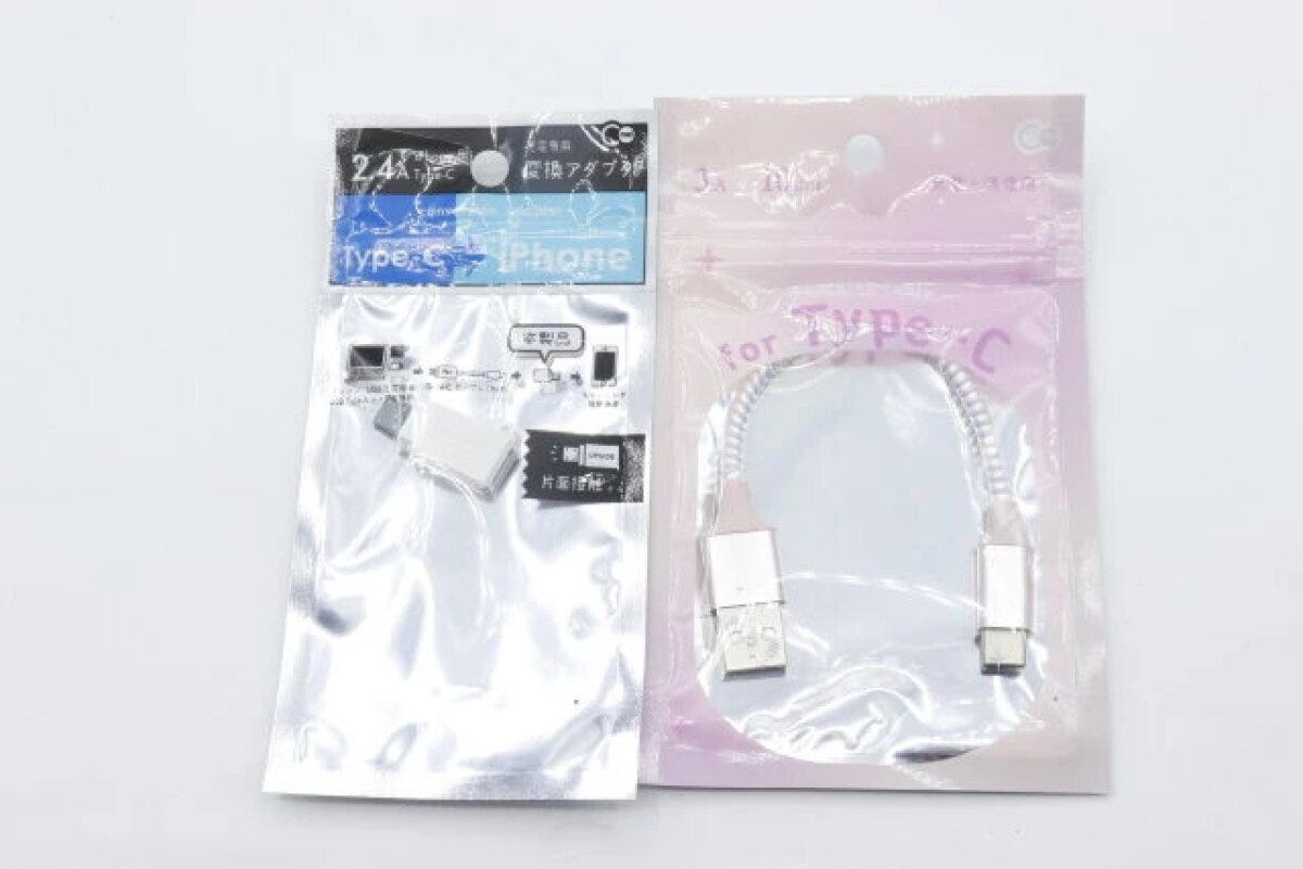 セリアのiPhone用