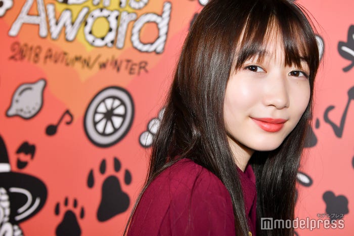 岡本夏美(C)モデルプレス