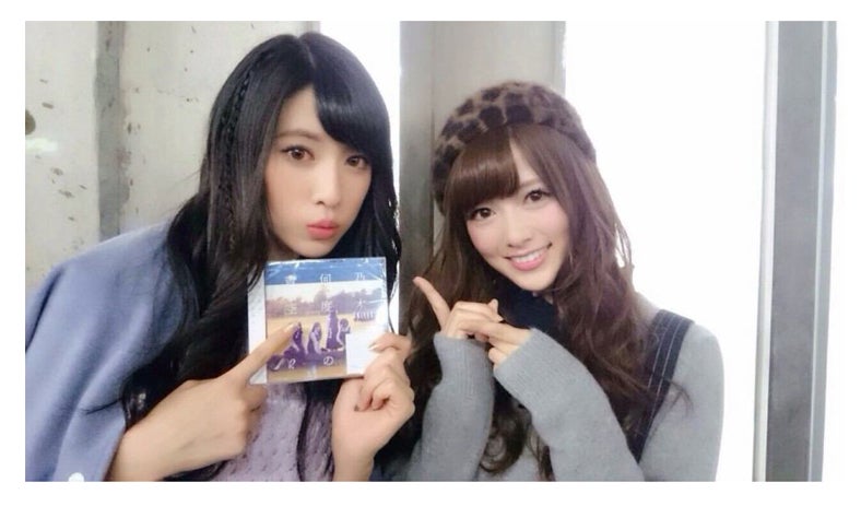 三吉彩花＆白石麻衣／白石麻衣オフィシャルブログより