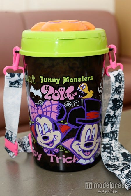 ポップコーン、バケット付き ¥1700