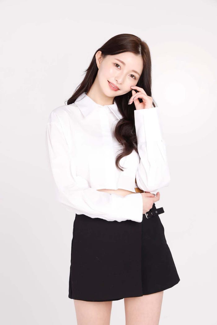 橋本萌歌「Dark Idol」(C)ABEMA