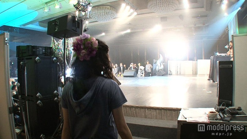モデルデビューの瞬間、一体どうなる？！（画像提供：テレビ東京）