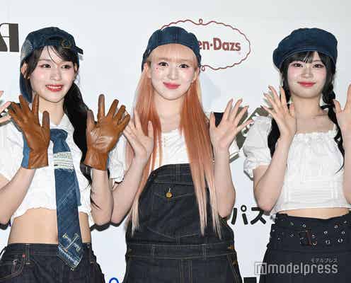 ME:I、デニムルックでレカペ闊歩 MIUは流暢な韓国語で回答&自分で通訳も【KCON JAPAN 2025/レッドカーペット】