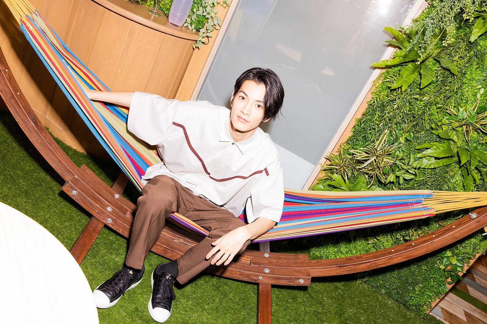 渡邊圭祐「推しの王子様」PRECIOUS BOOK（東京ニュース通信社刊）（提供写真）