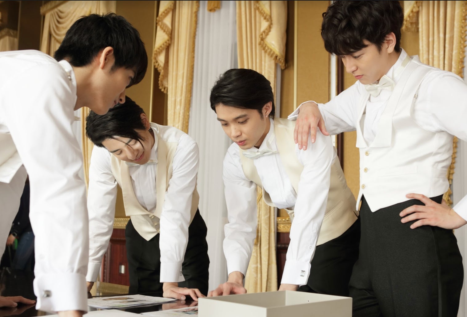 ドラマ『御曹司ボーイズ』より（C）AbemaTV