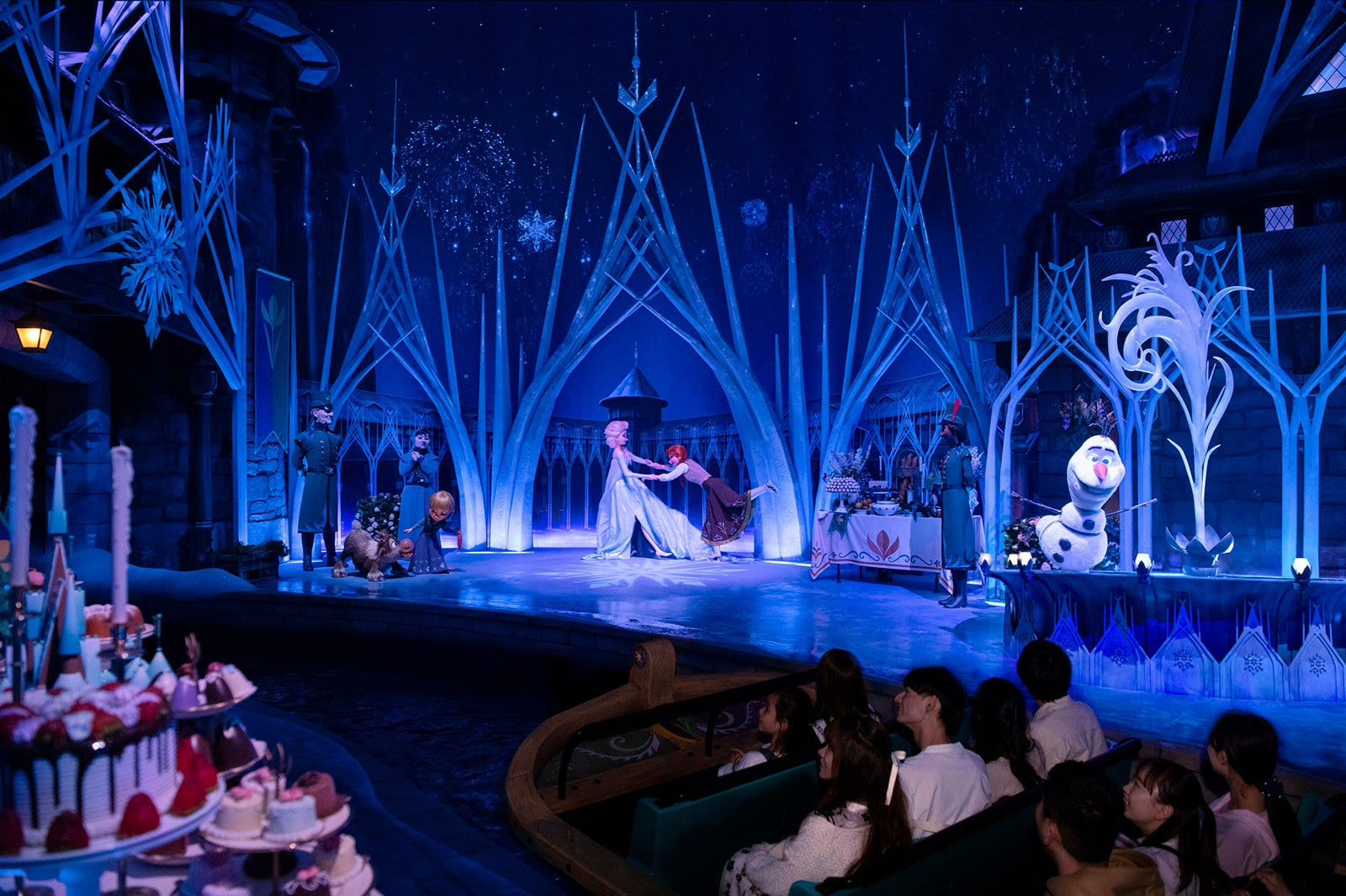 「フローズンキングダム」（C）Disney