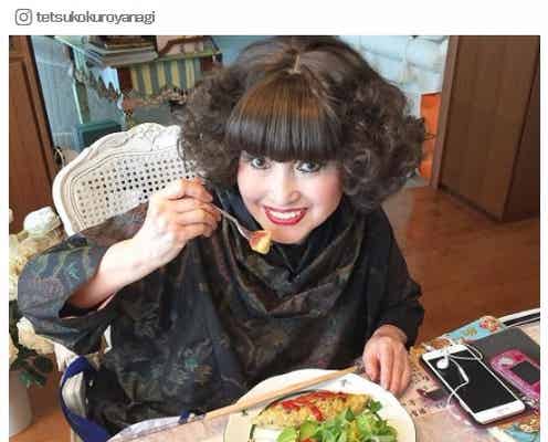 黒柳徹子インスタのプラベ写真に「可愛い」「若い」驚きの声 デコケータイ&宝物を披露