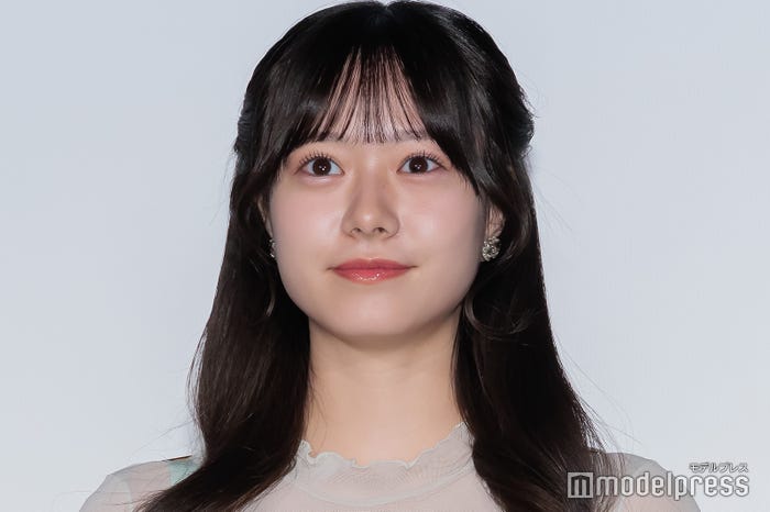 仲村悠菜(C)モデルプレス